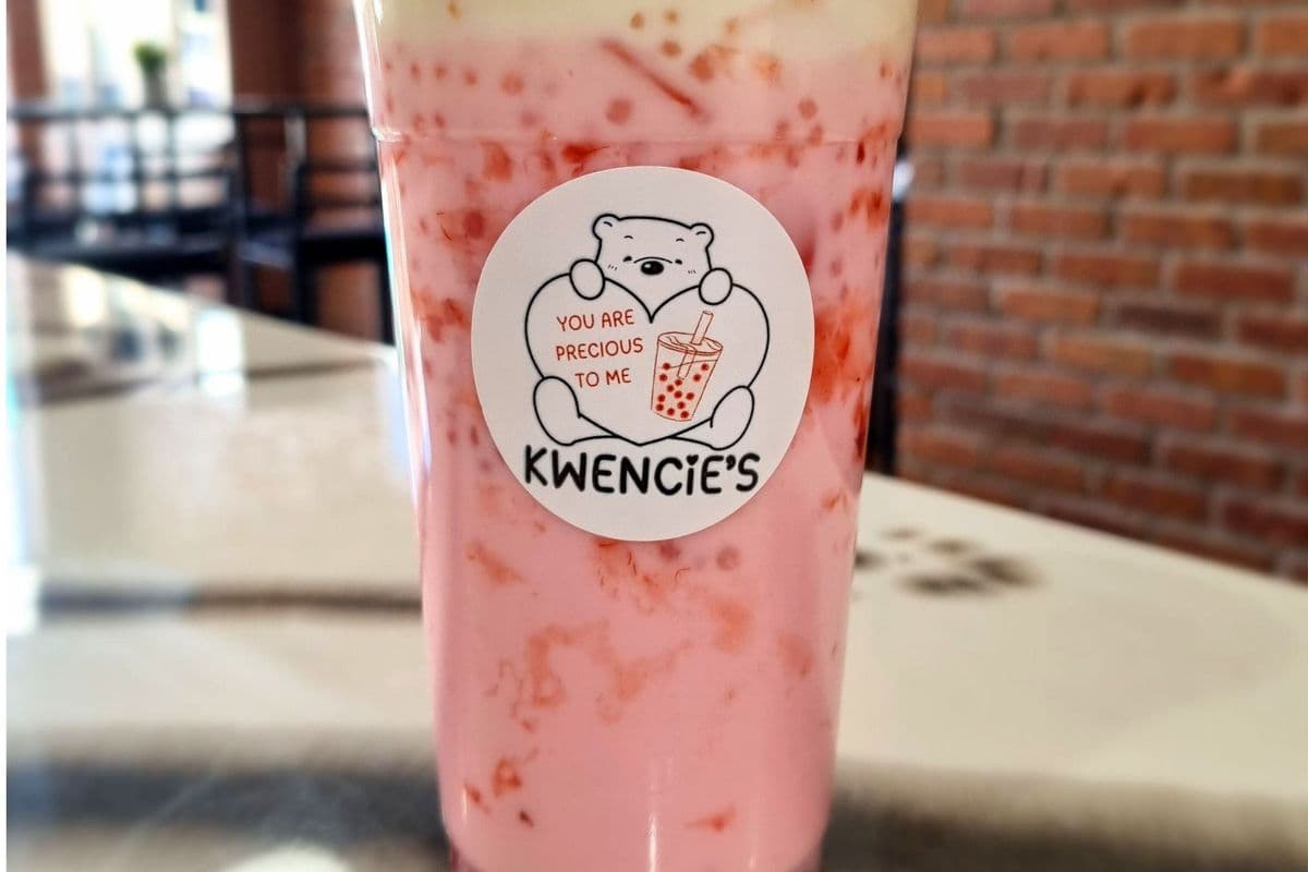 Strawberry Taho (Large Only) (24 oz)
