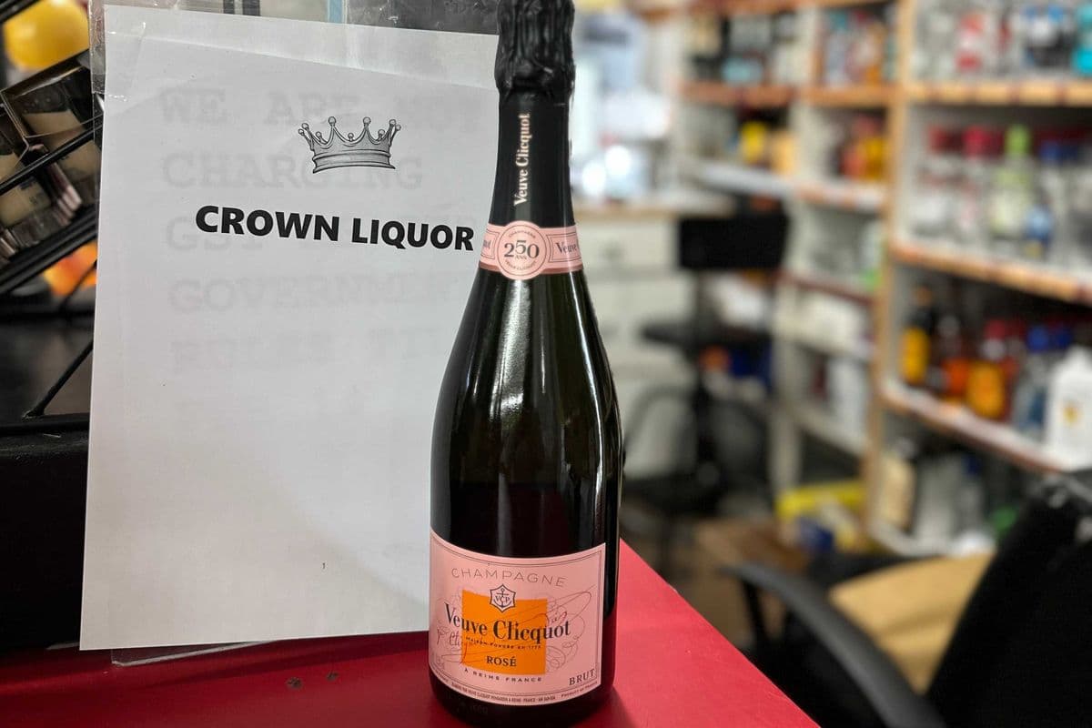 Veuve Clicquot Rose (750 ml) (1 x 750 ml)