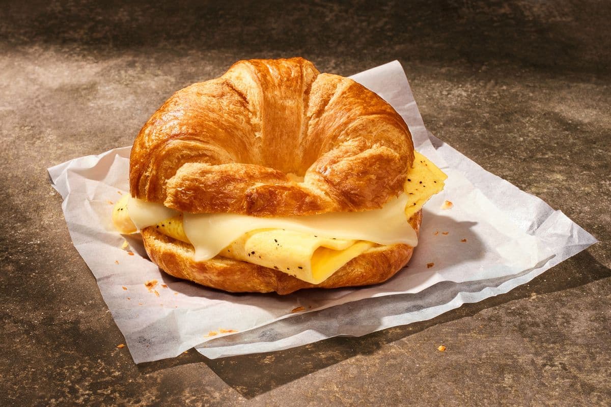Croissant Egg Cheese