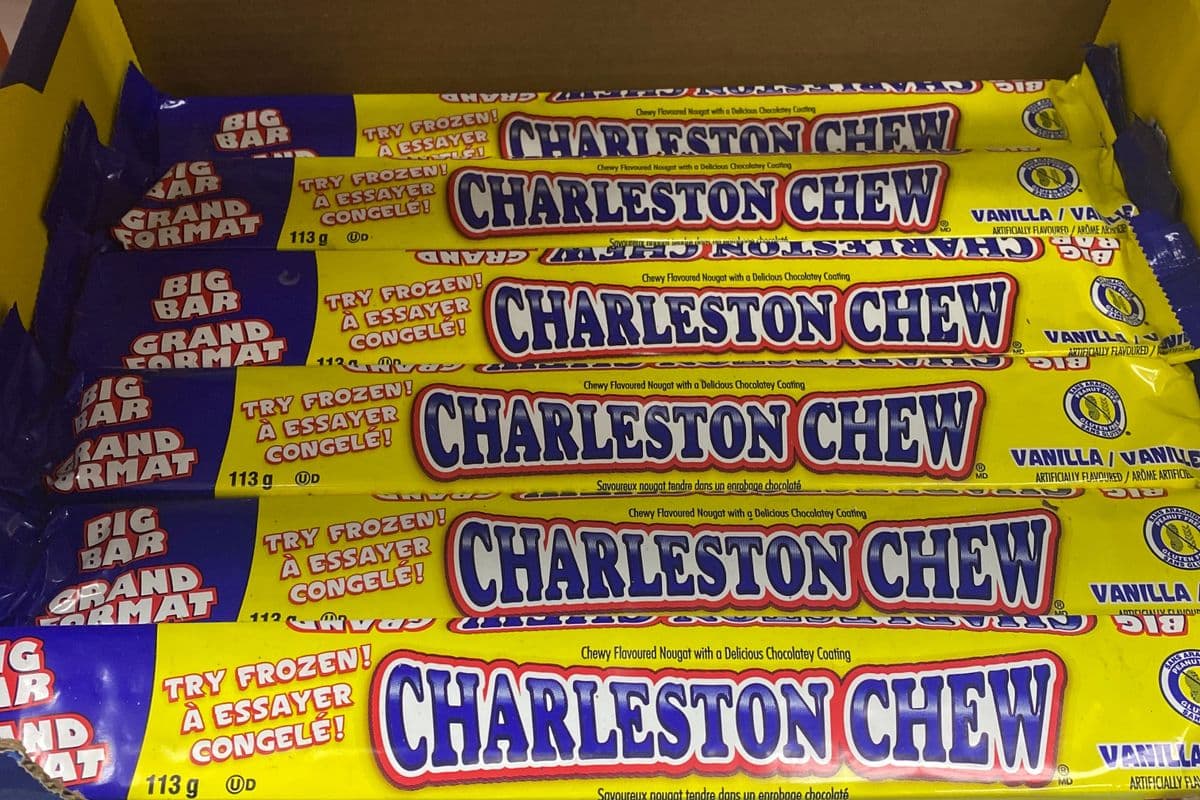 Charleston chew (vanilla) (113g) (180 Cal)