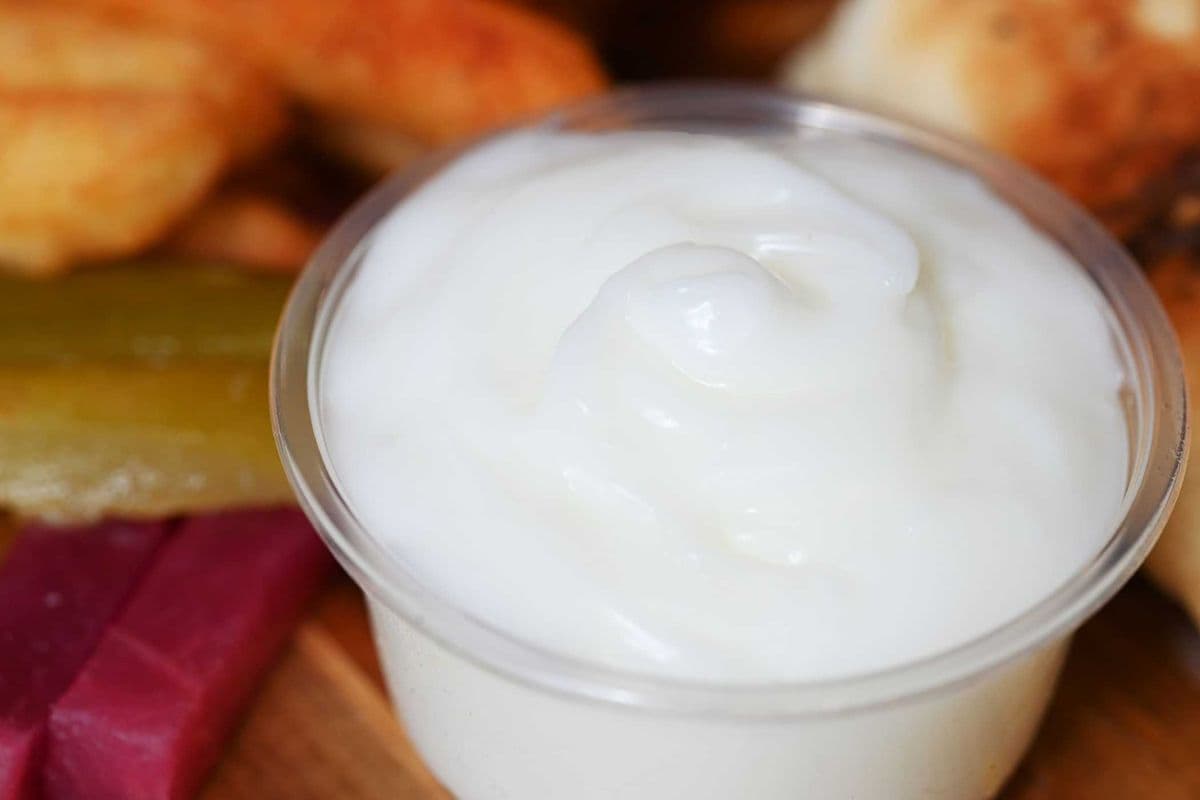 Garlic dip