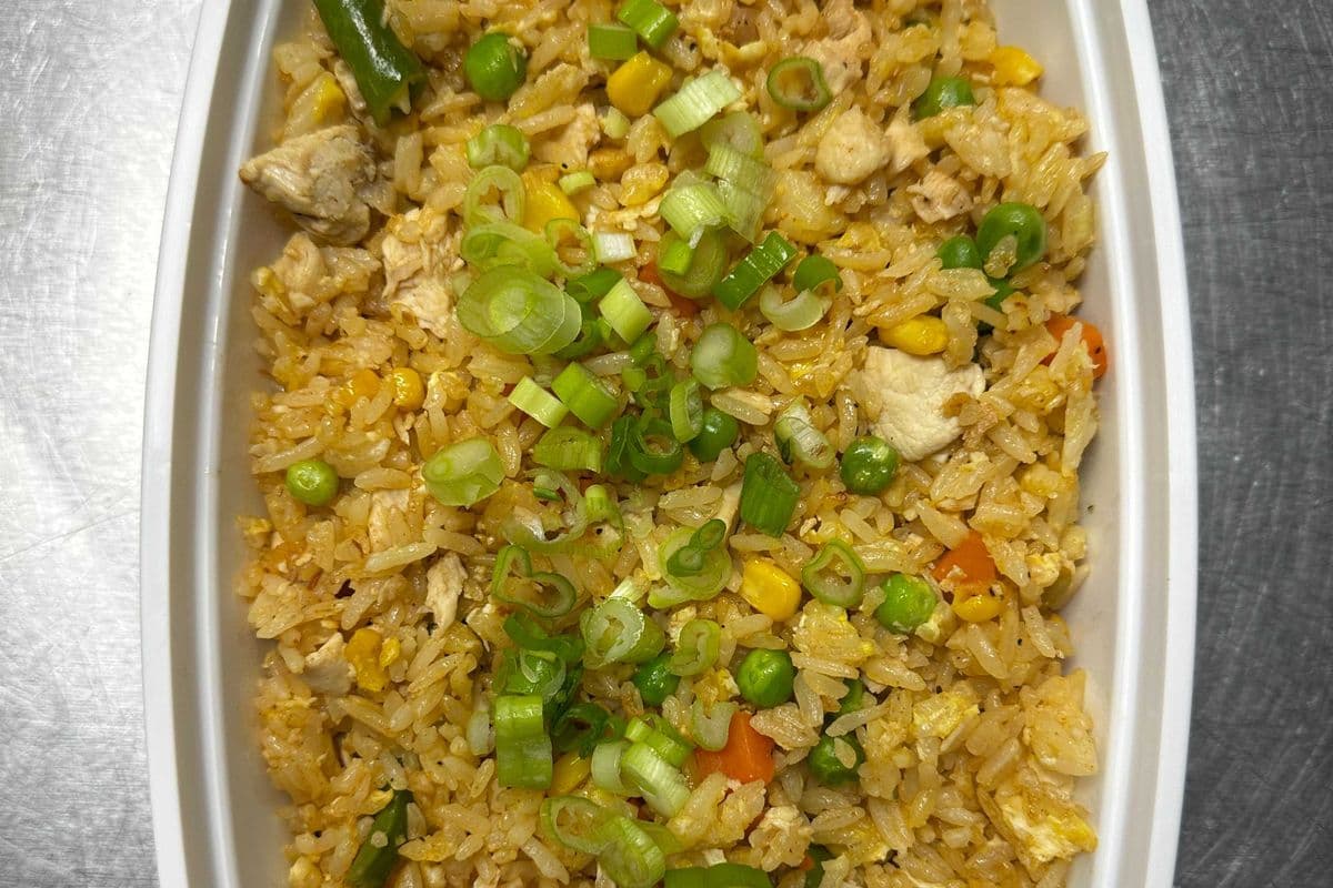 SB1 - Chicken Fried Rice (Cam Chien Ga)