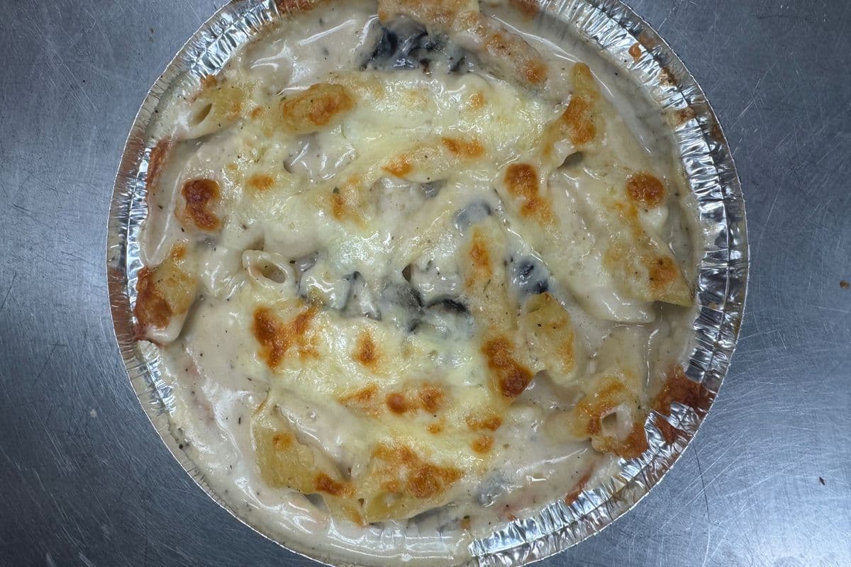 Cheesy Alfredo Mushroom Pasta