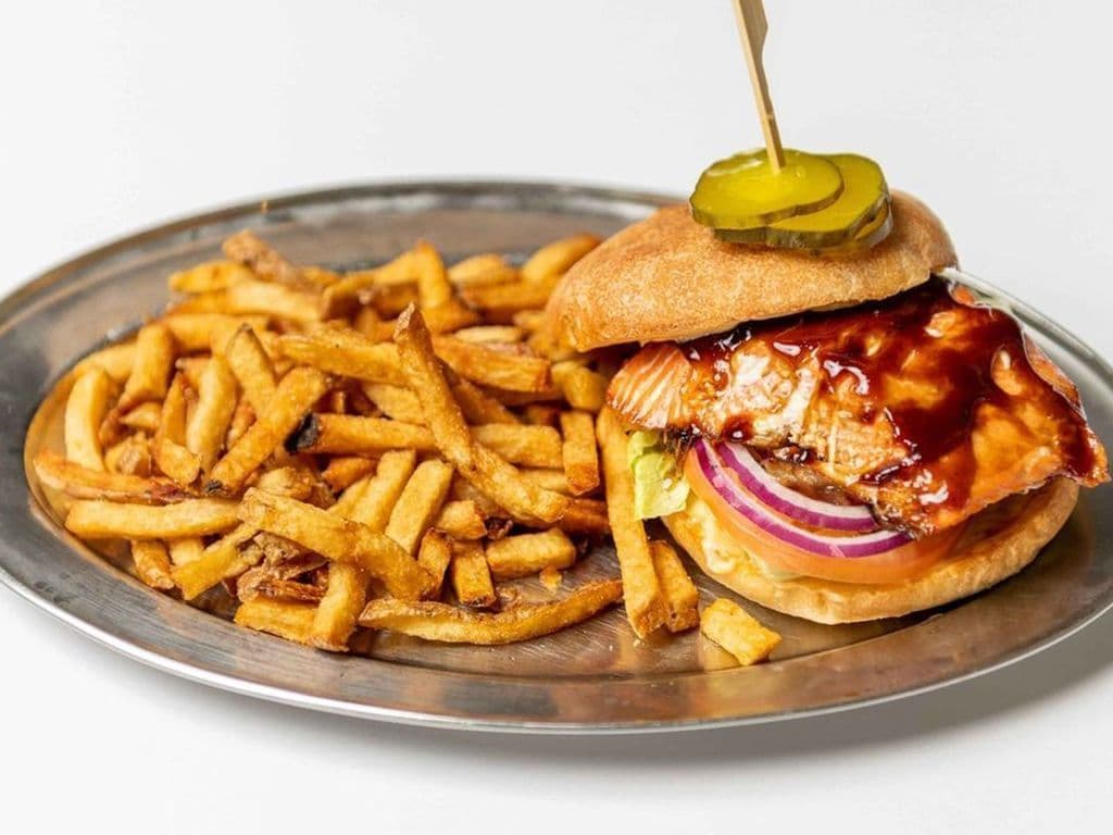 Salmon Burger