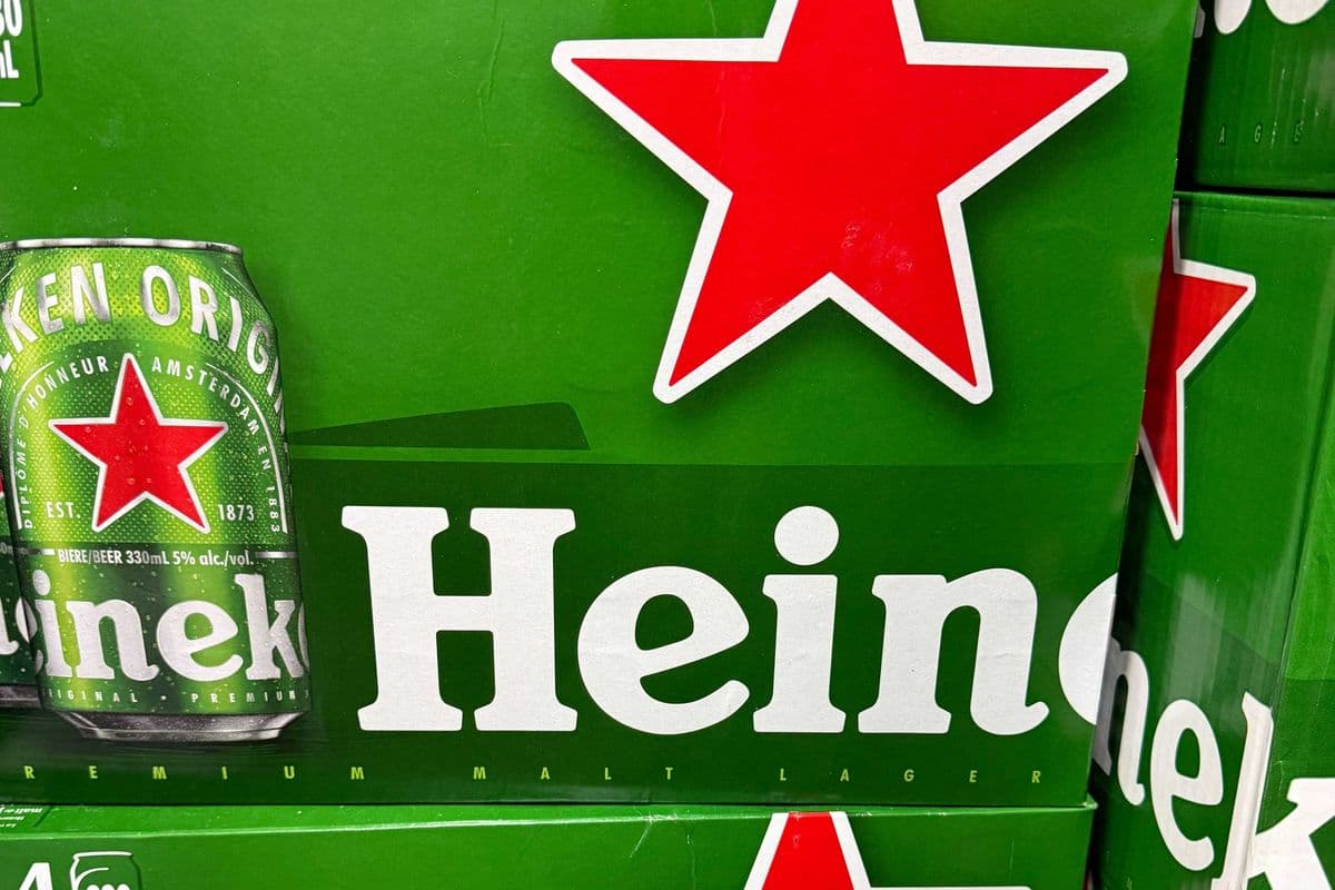 HEINEKEN CANS (12 x 330ML)
