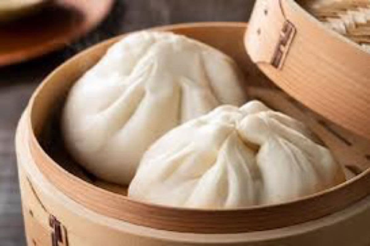 Braised Pork Buns (2 pcs)