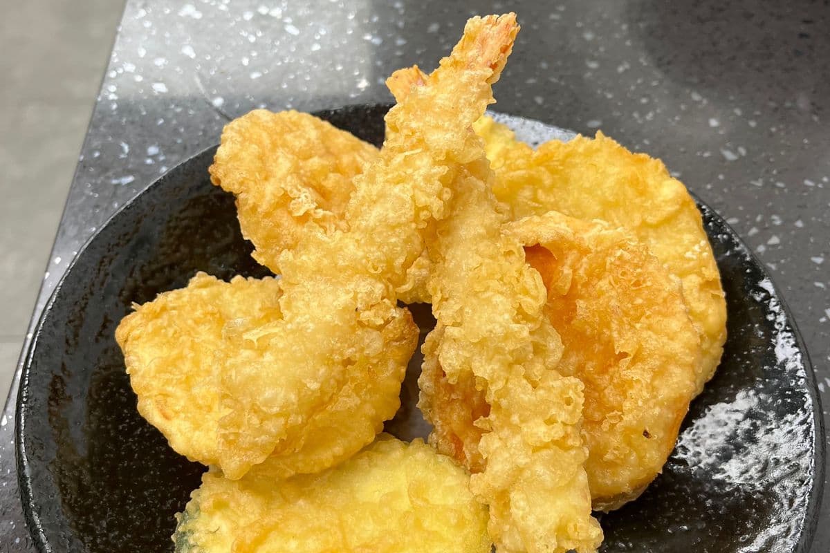 Assorted Tempura (10 pcs)