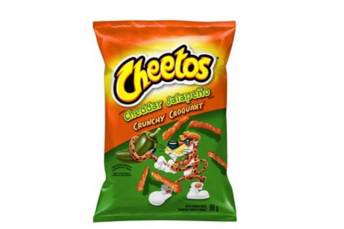 Cheetos Crunchy Cheddar Jalapeno (90 g)