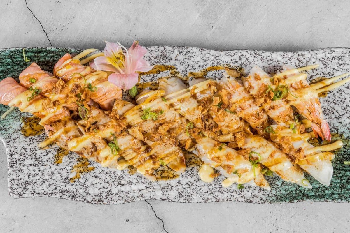 Ue10 Torched Sushi Combo (15pieces) 炙烧寿司套餐