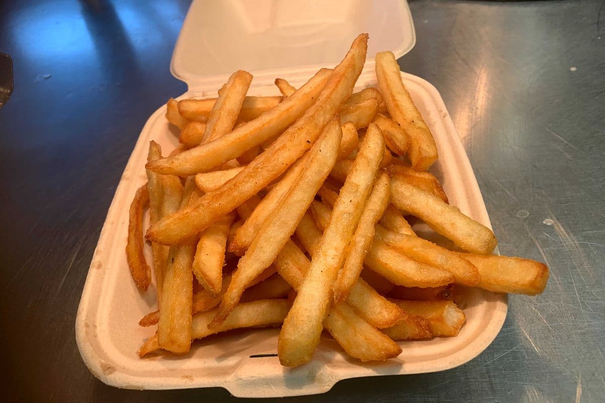 Classic Fries (8oz Small 12oz Large)