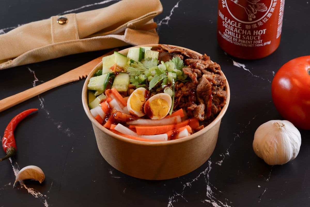 Blazin’ Satay Beef Farm Harvest Sticky Rice Bowl