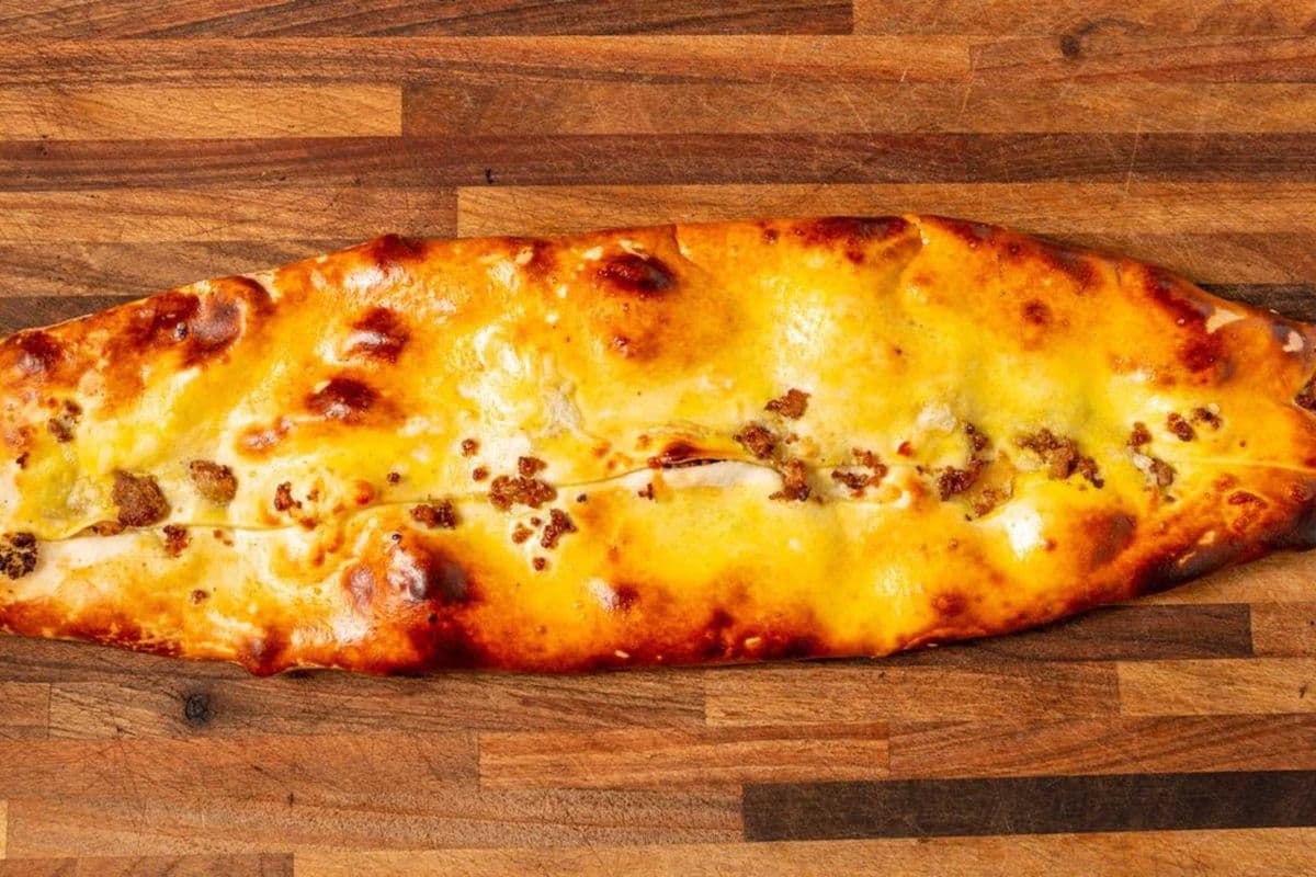 20. Spinach and Ground Beef Pide