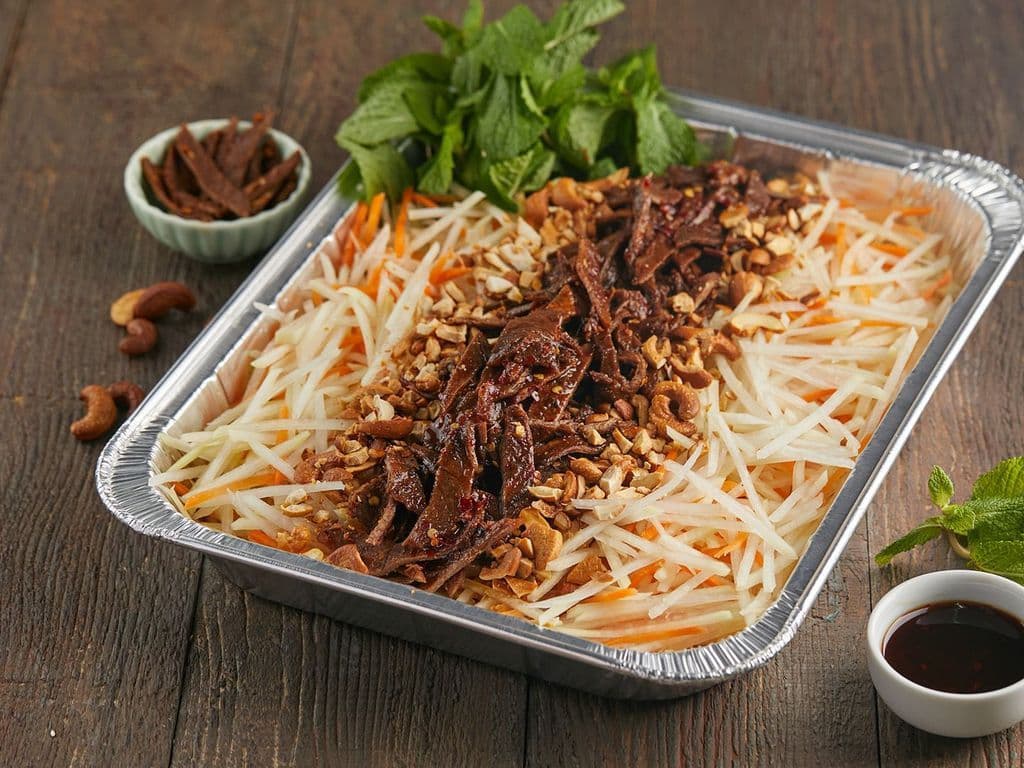 PL05.Papaya Salad PLATTER