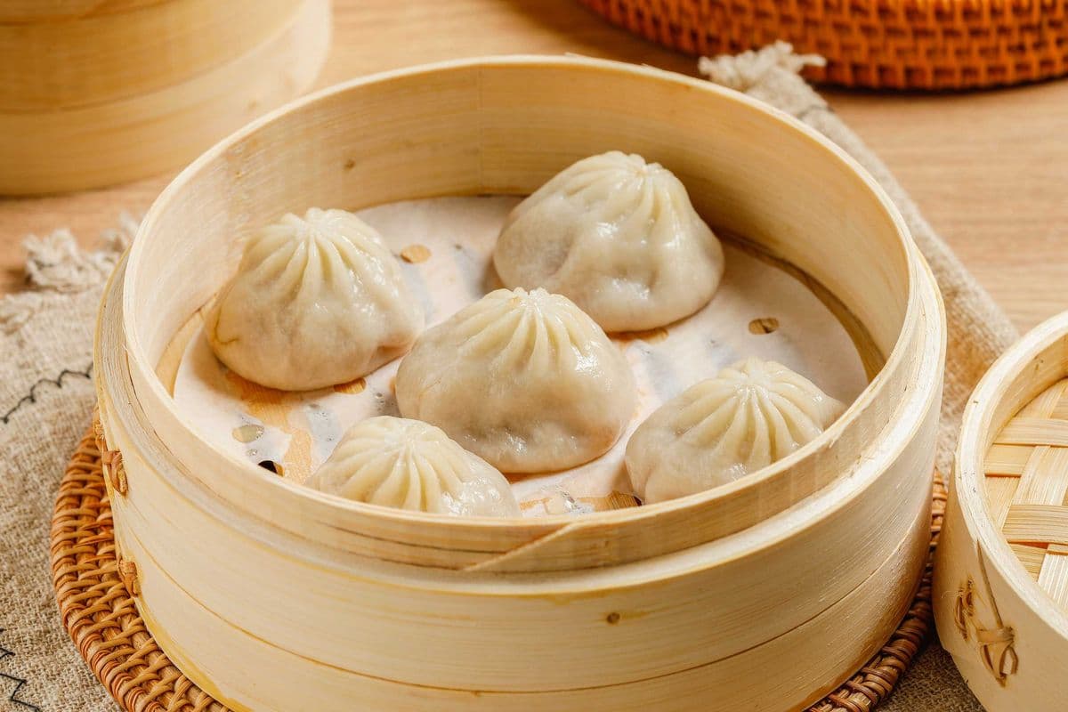 211. Steamed Meat Soup Dumpling (雞肉小籠飽)/5 pcs
