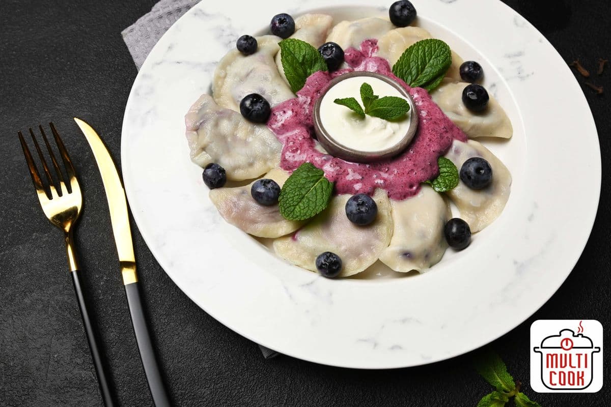 Wild Blueberry perogies VEGAN (1 dozen/ 300g) (525 Cal)