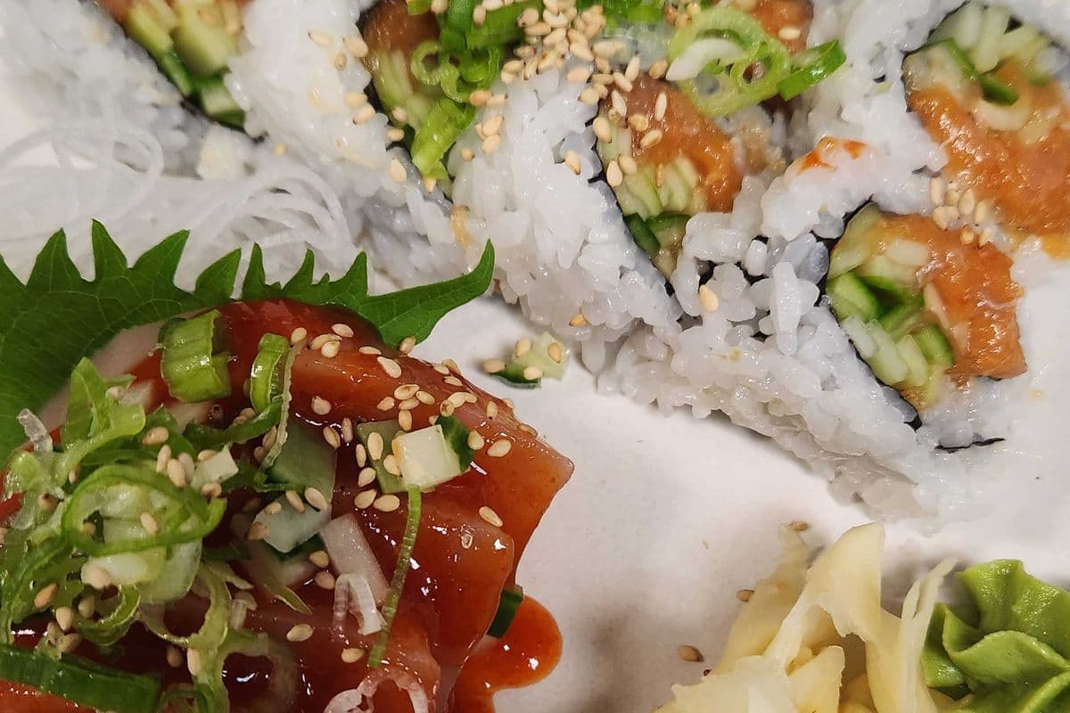 Spicy Tuna Combo