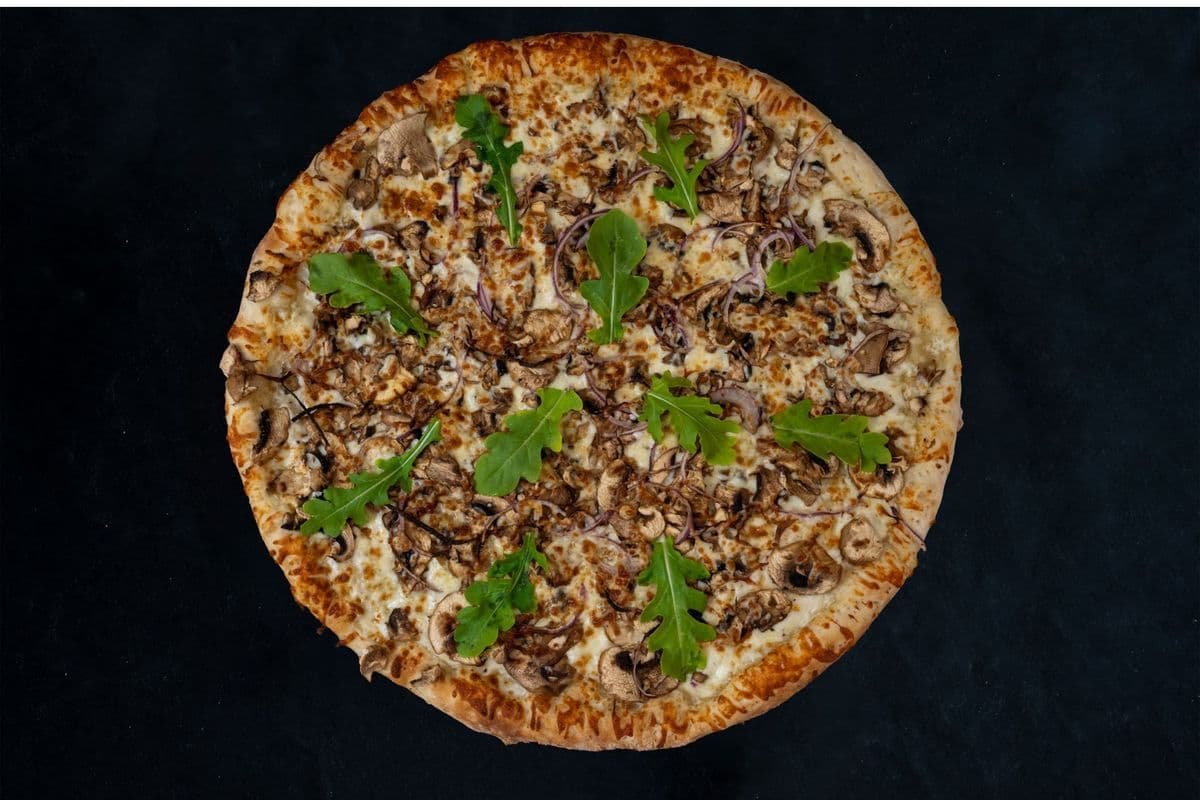 12" Medium Garden Rocket Funghi Pizza