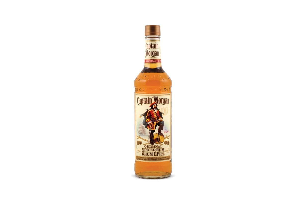 Captain Morgan Spiced (750 ml Bottle)