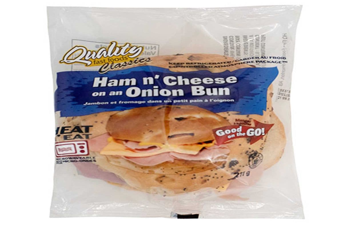 Quality Ham & Cheese Onion Bun (211g) (420 Cal)