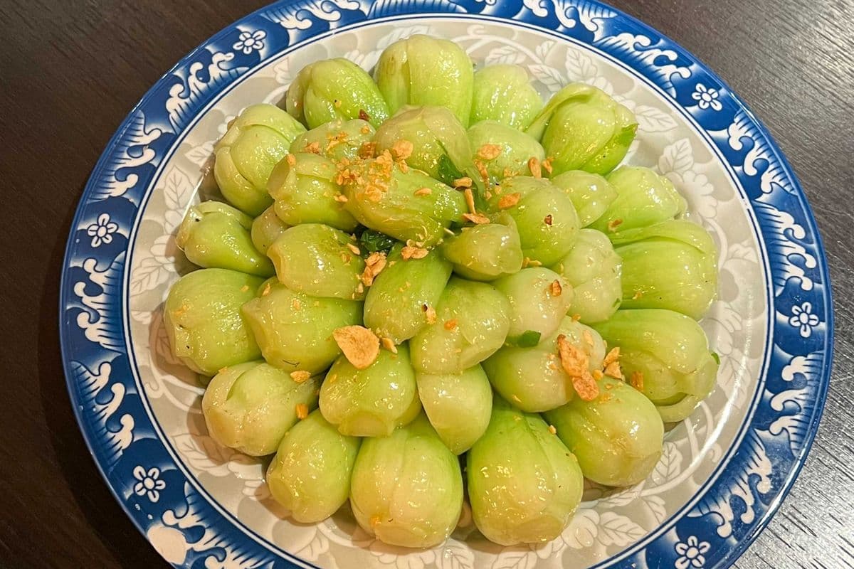 805. Shanghai Baby Bok Choy Stir Fry with Garlic Sauce