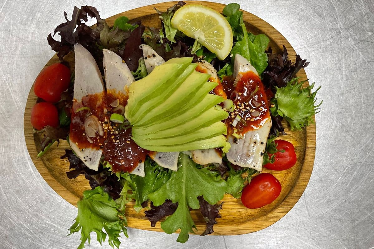 Tuna Tataki Salad