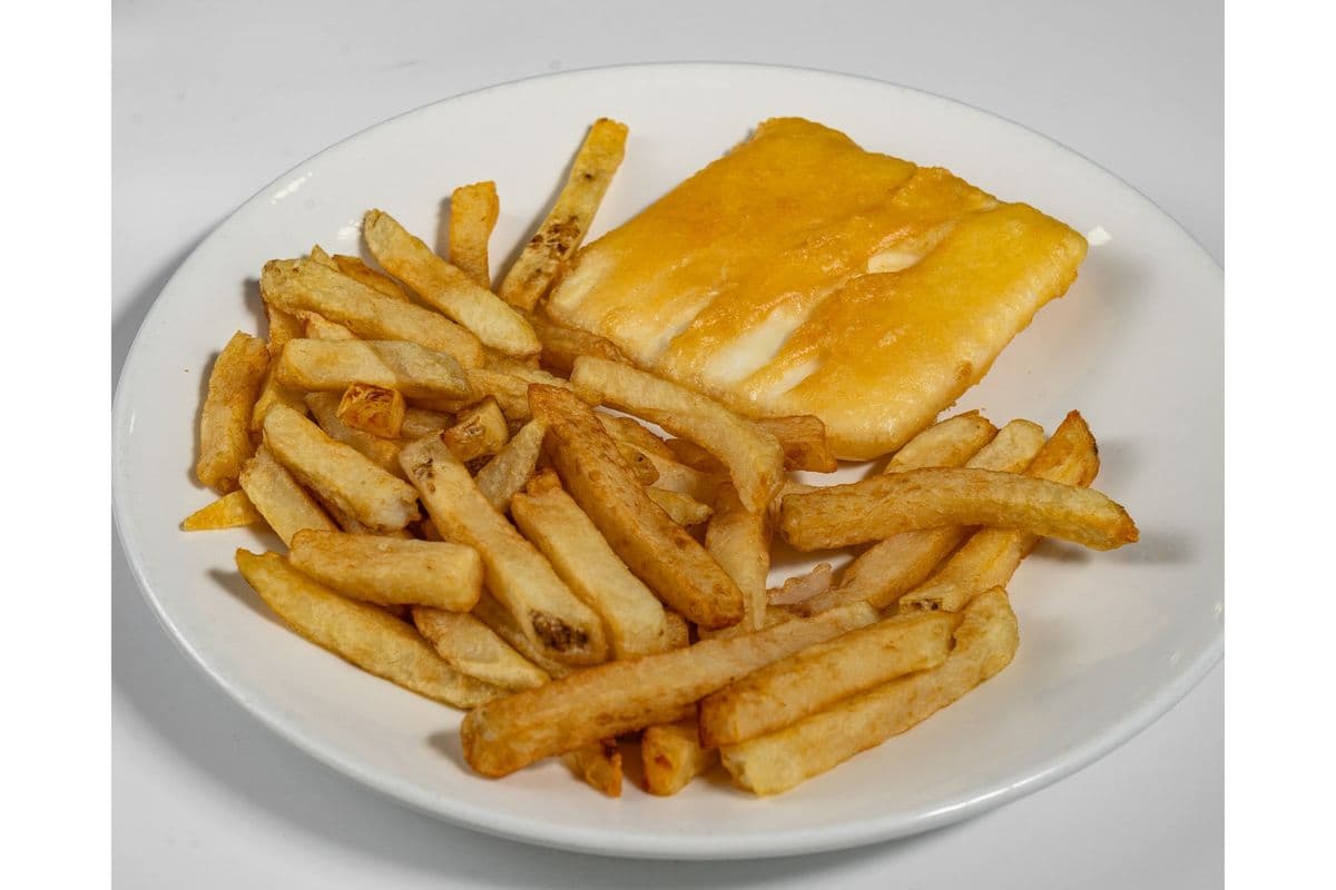 Halibut and Chips (950 Cal)