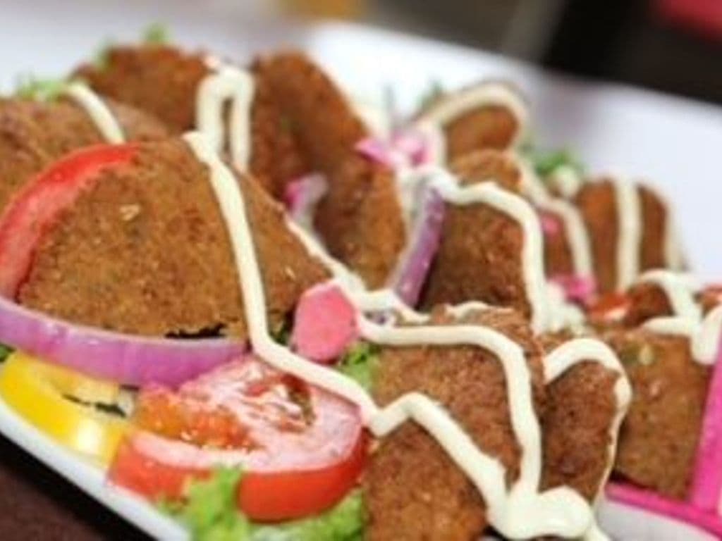 Falafel Salad Bowl
