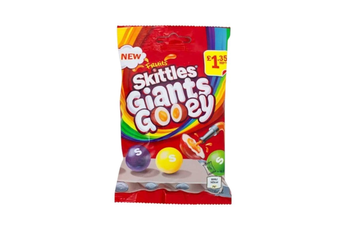 Skittles Giants Gooey (109gm) (144 Cal)