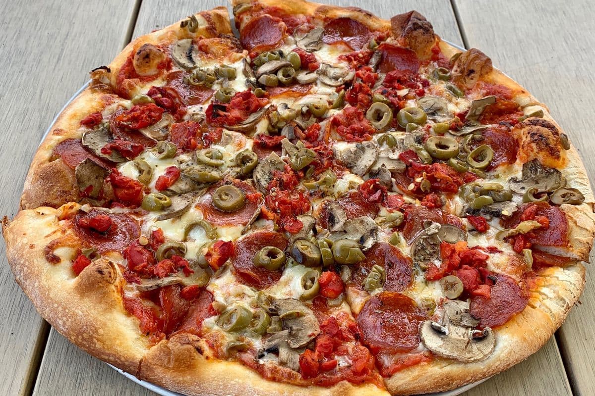 21" Tray Zappi's Works Pizza
