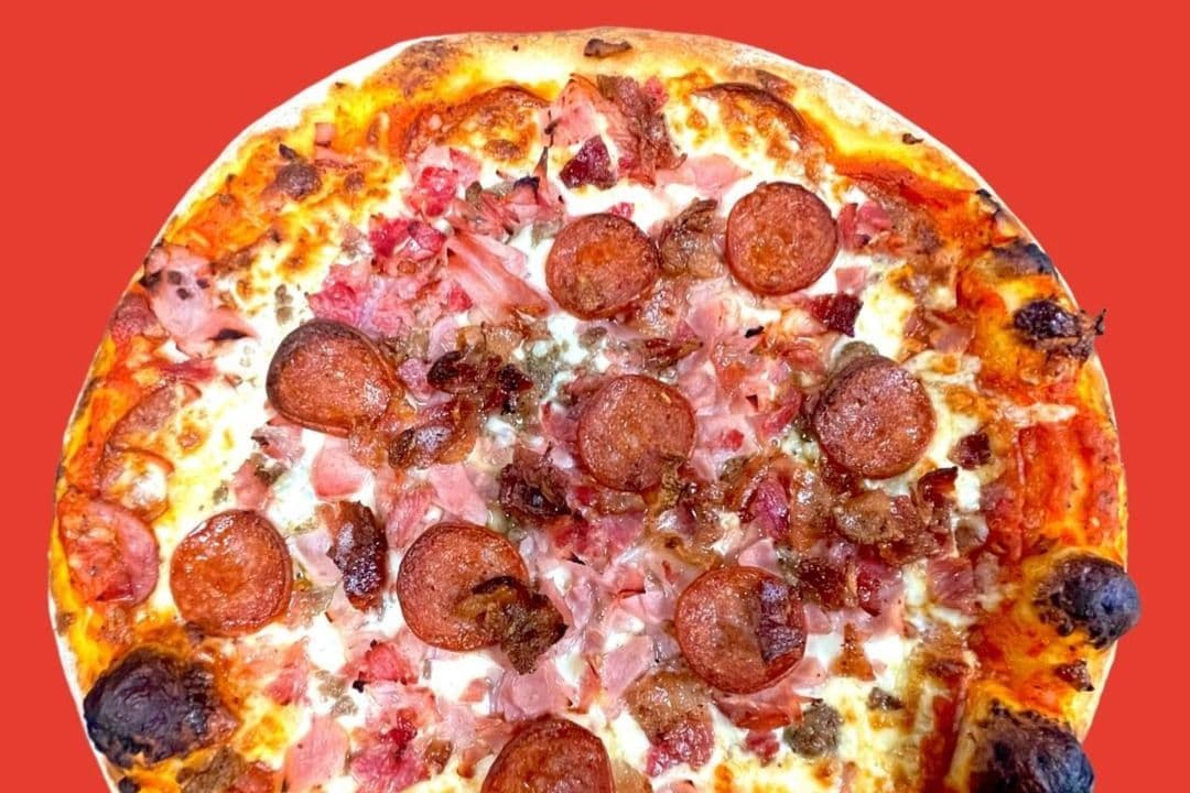 12" moyenne pizza amoureaux de La Viande / 12" Medium Meat Lovers Pizza