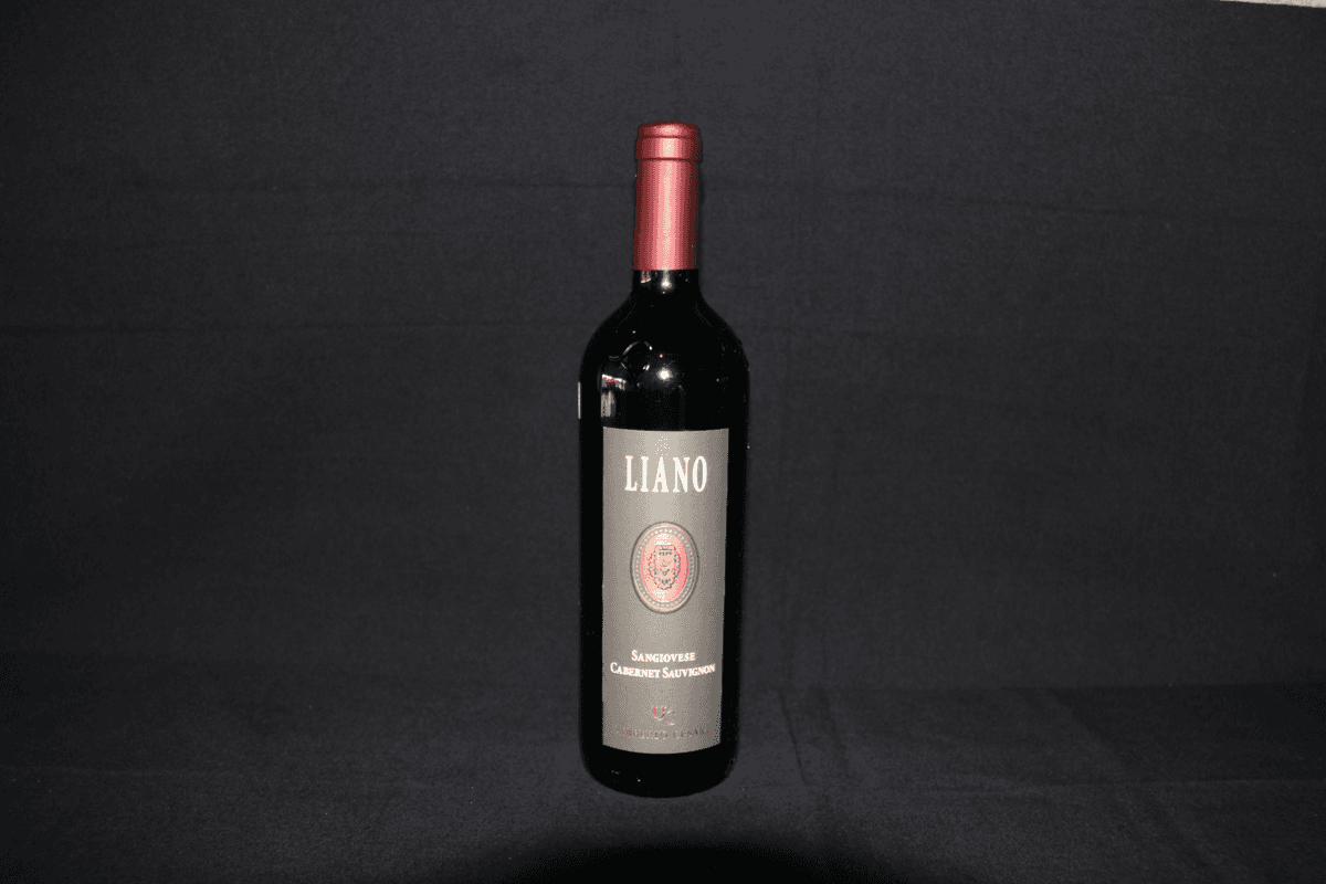 Liano ( Vin Rouge / Red Wine ) (1 x 750ml)