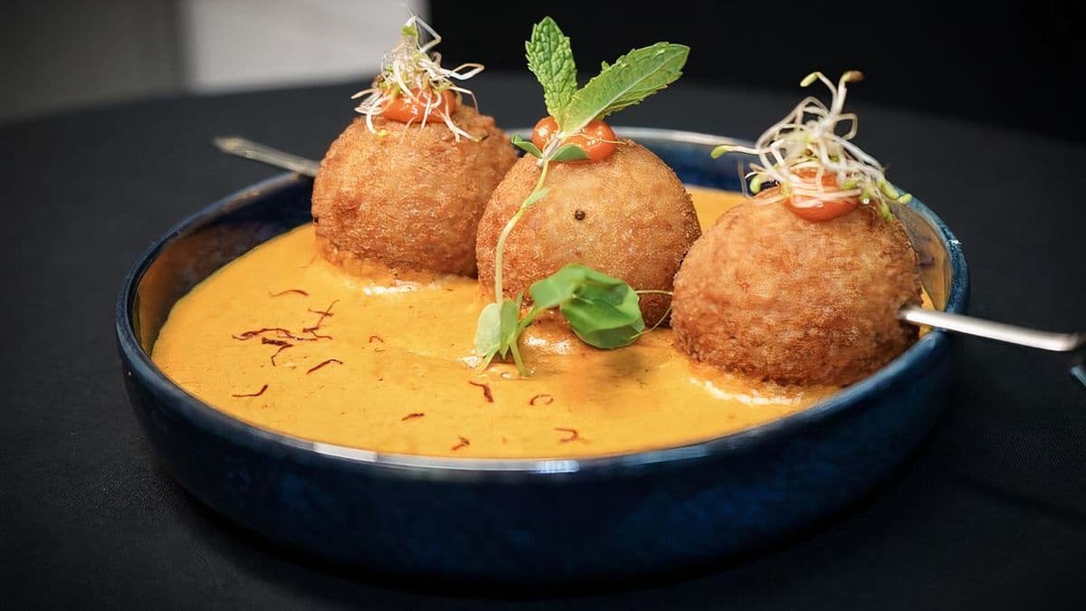 Shahi Paneer Kofta, Awadhi Pukhtan