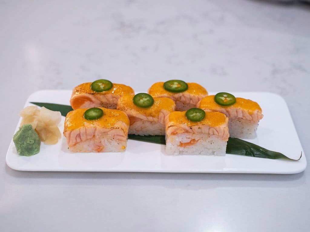 Salmon Oshi