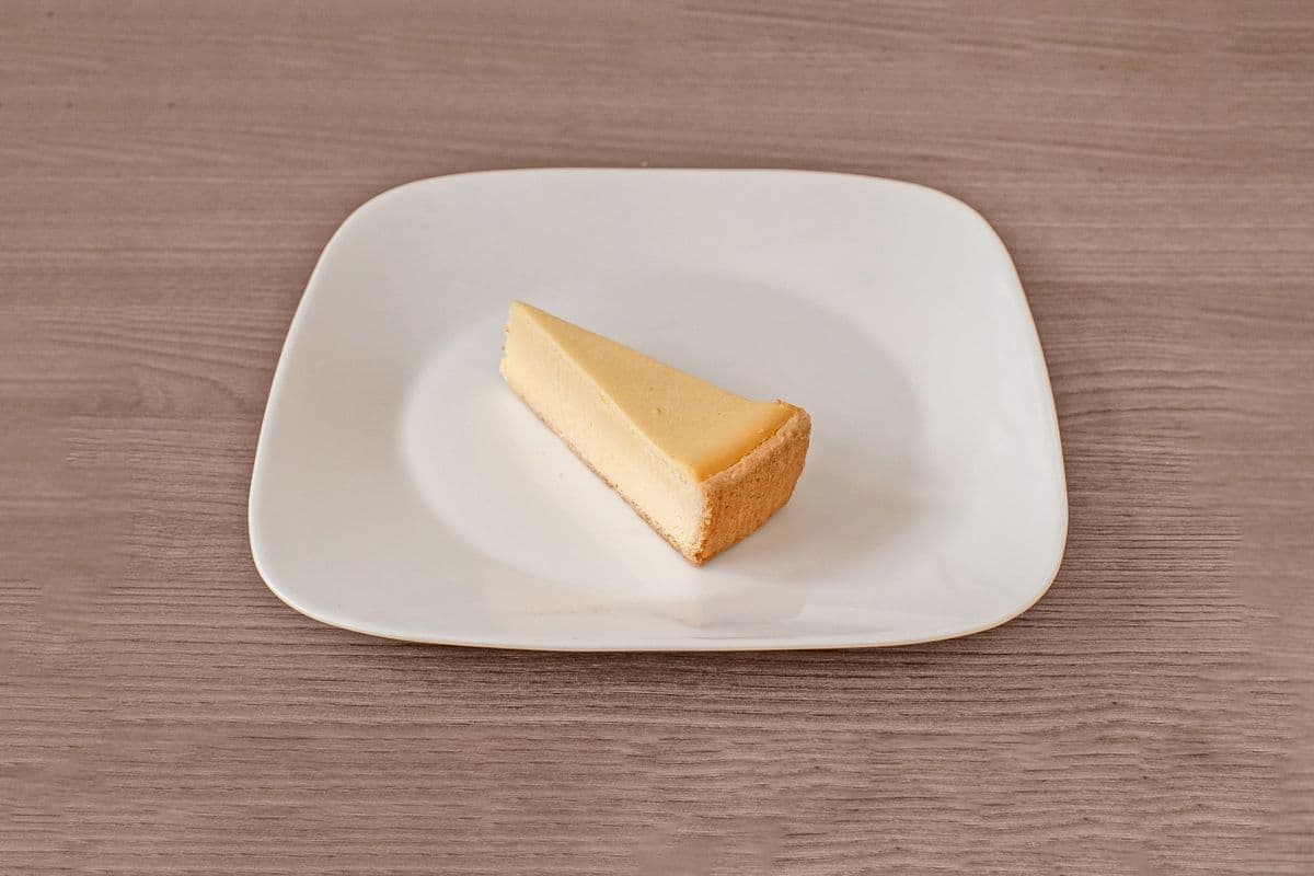 Plain New York Cheesecake with Regular Poutine