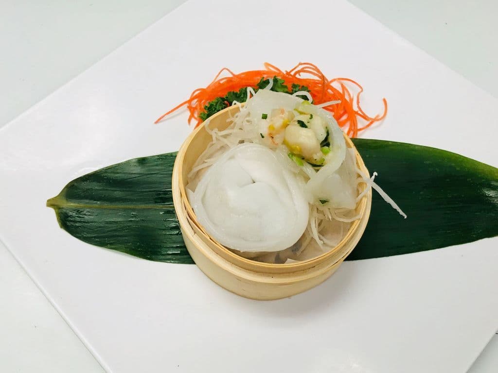 Seafood Crystal Dumplings 4pc