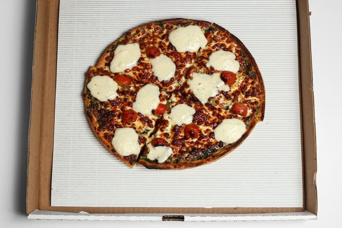 Caprese Pizza
