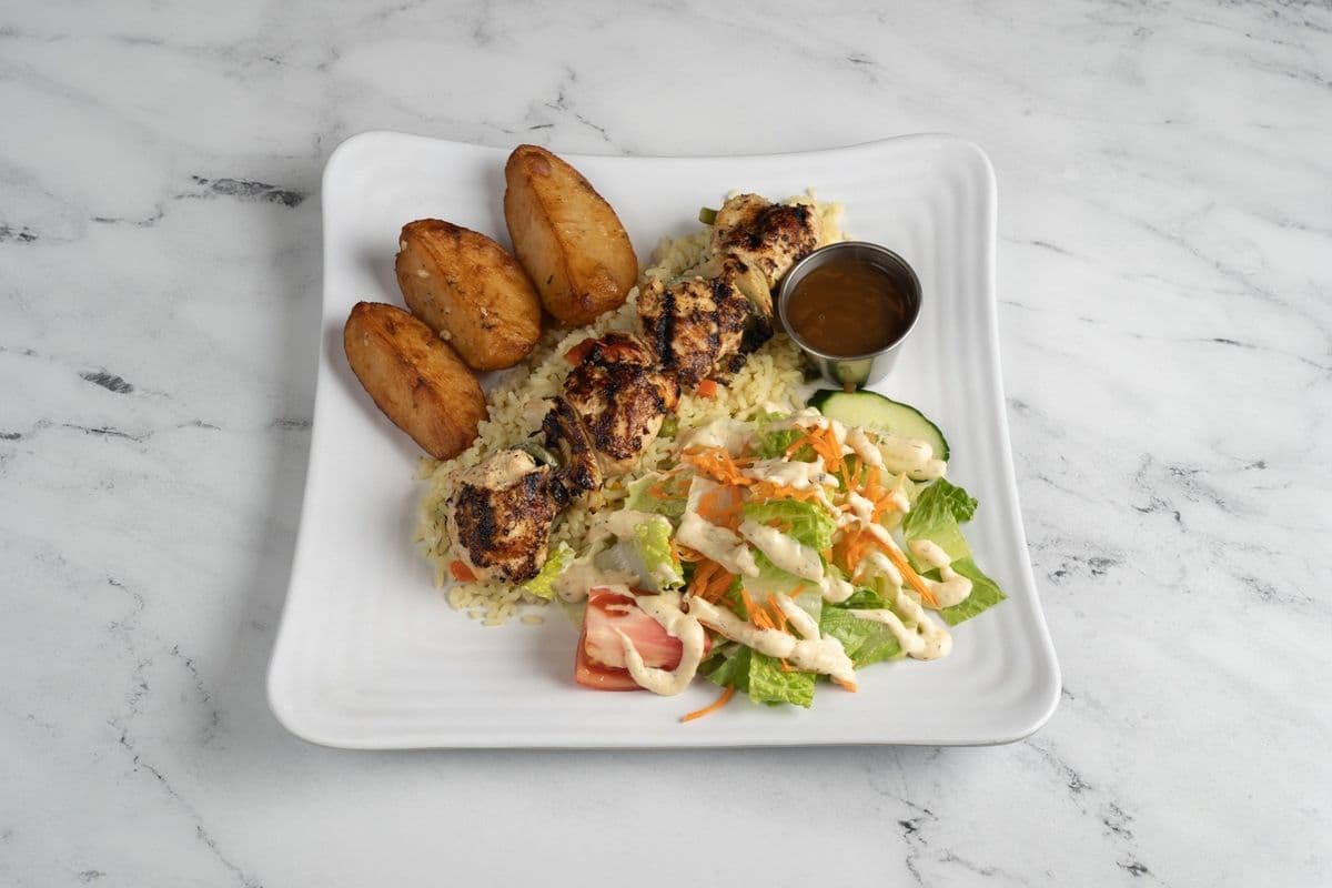 Deux brochettes de poulets / Two Chicken Skewers