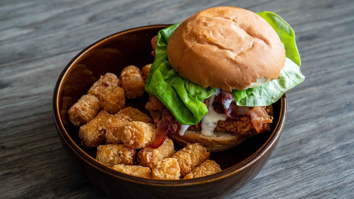 Classic Bacon Ranch Chicken Burger
