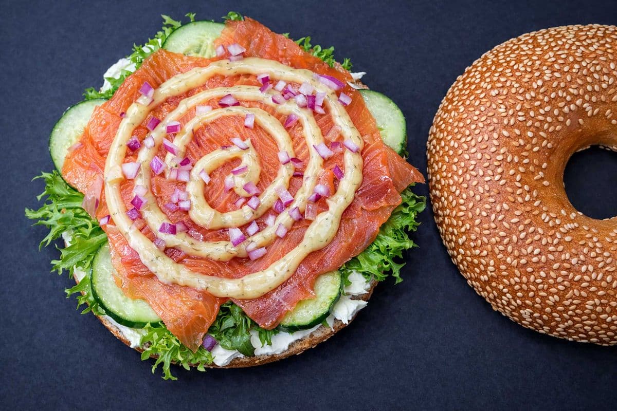 EIFFEL TOWER Bagel