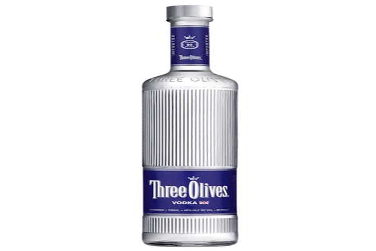THREE OLIVES VODKA 750 ML (1 x 750ML)