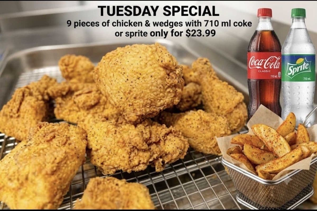 9 pieces of chicken & wedges with 710 ml coke or sprite (710 ml)