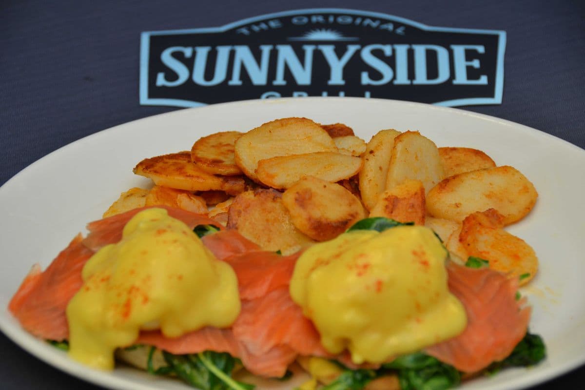 Salmon Hollandaise
