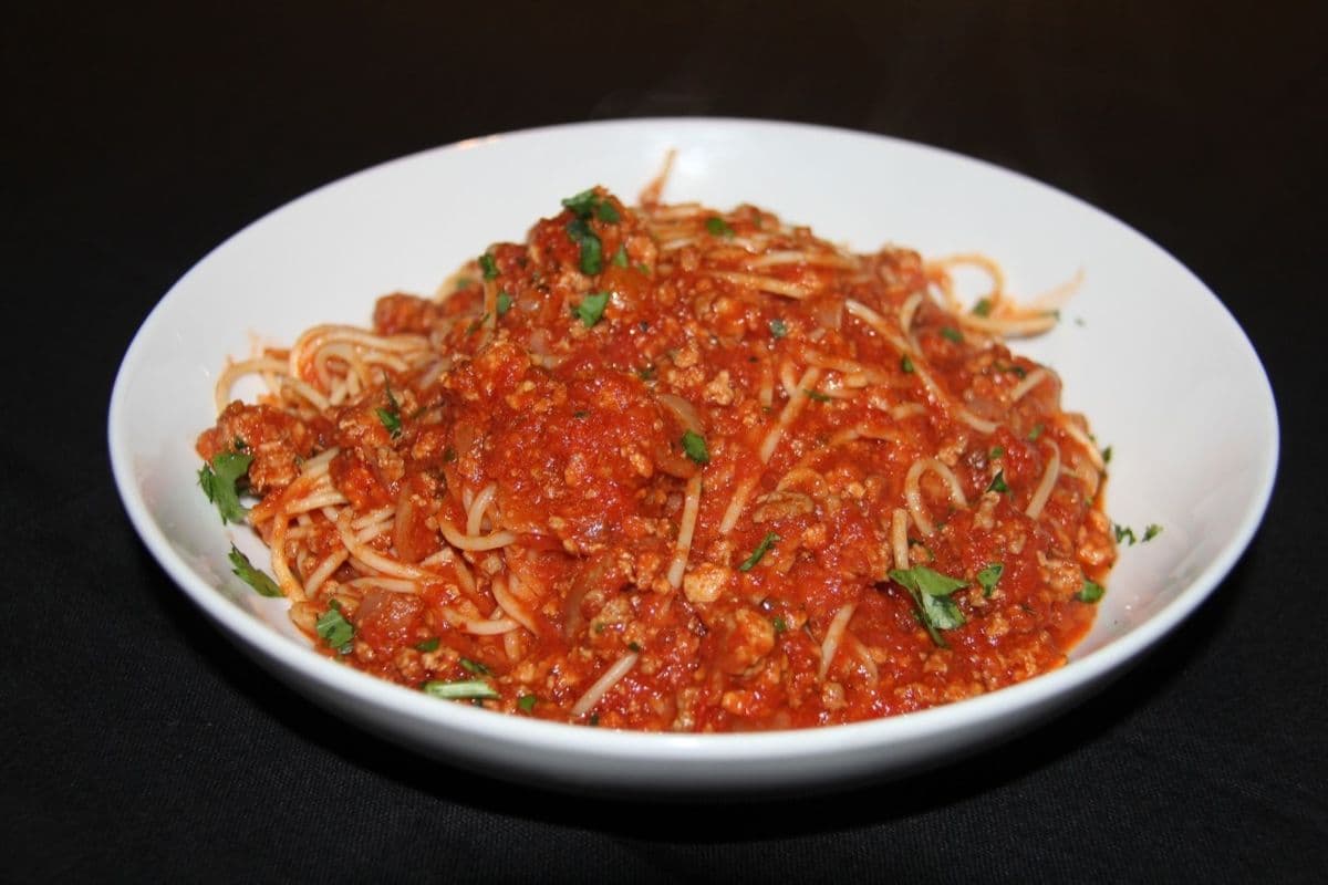 Spaghetti Sauce Bolognaise / Spaghetti with Bolognese Sauce