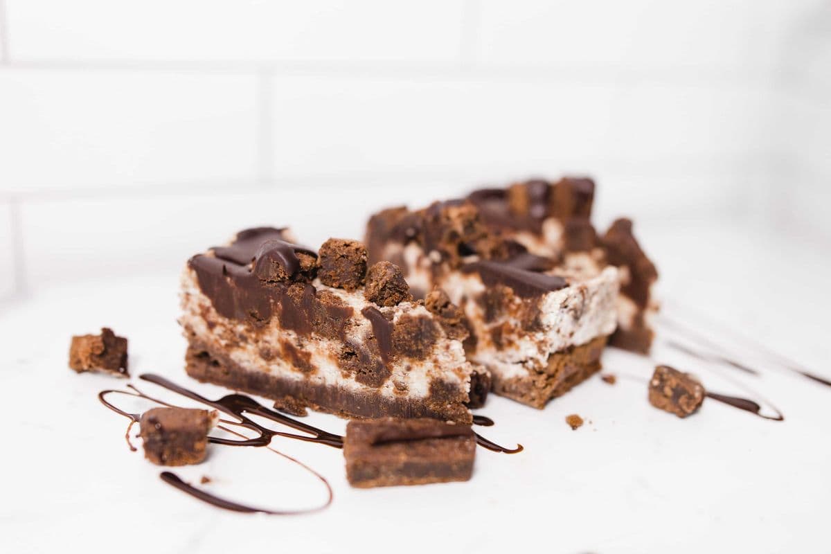 White Chocolate Brownie Cake