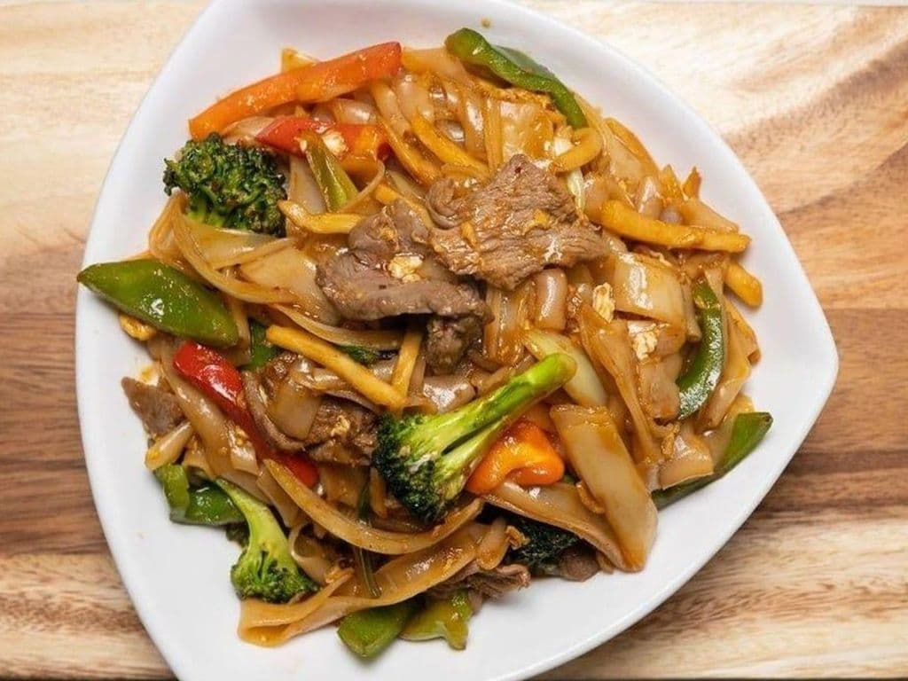 19. Pad Kee Mao