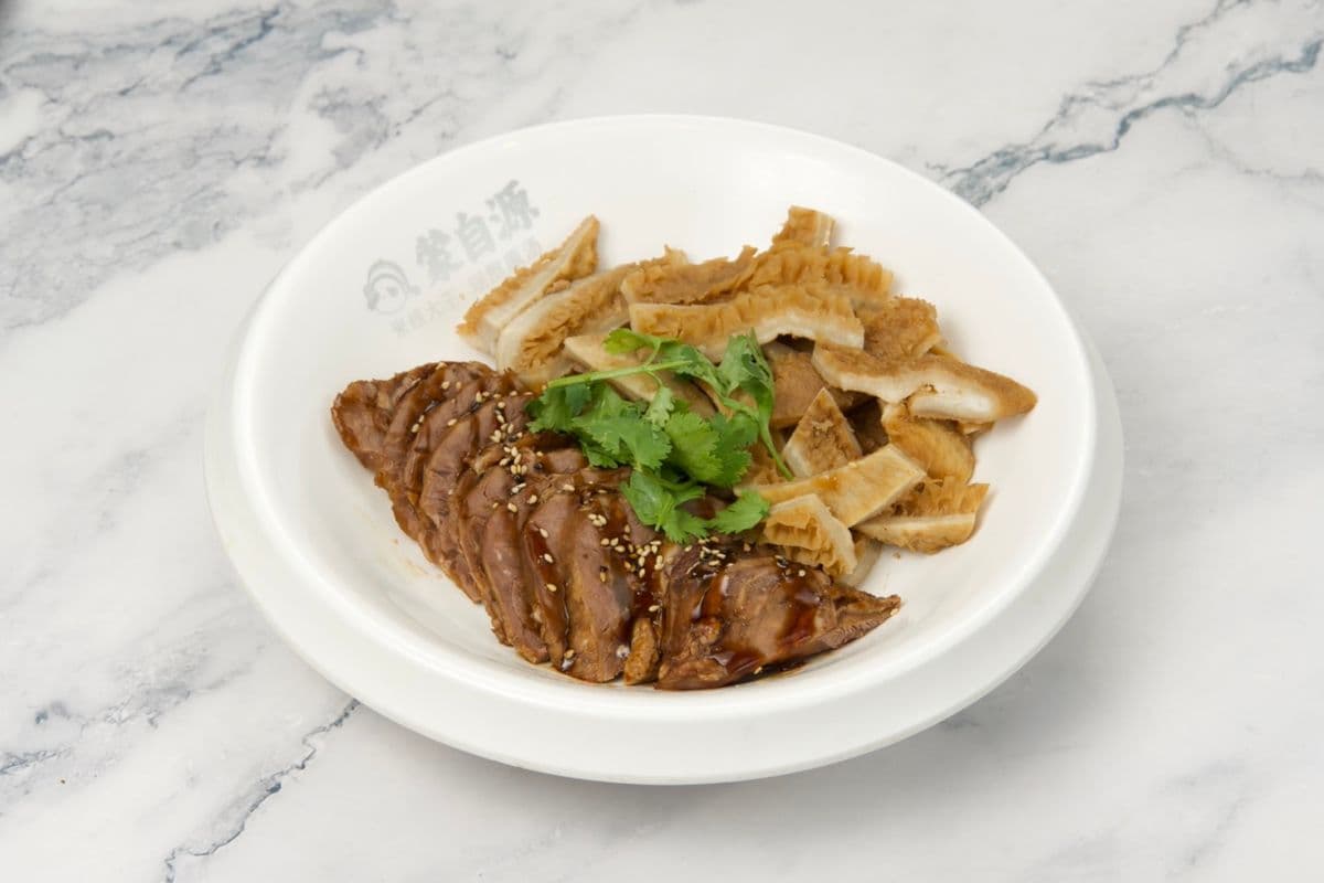 Braised Combo A(Beef tripe&Beef Shank) / 卤味双拼(牛腱牛肚)