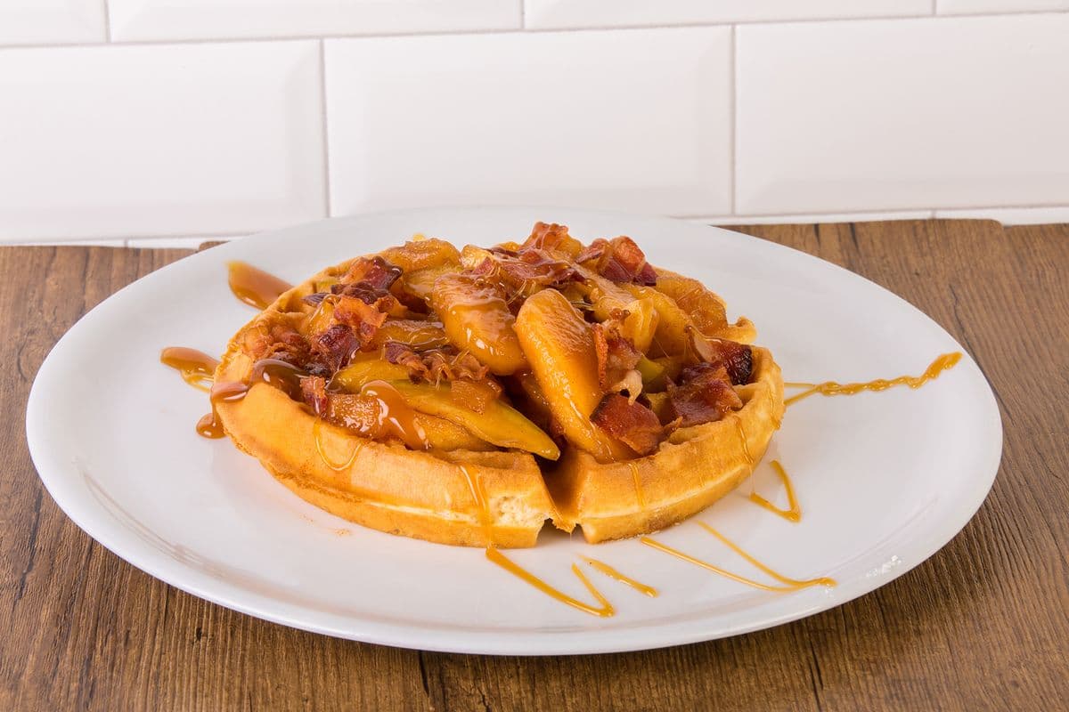 Gaufre Pommes, bacon, caramel / Apples, Bacon, Caramel Waffle