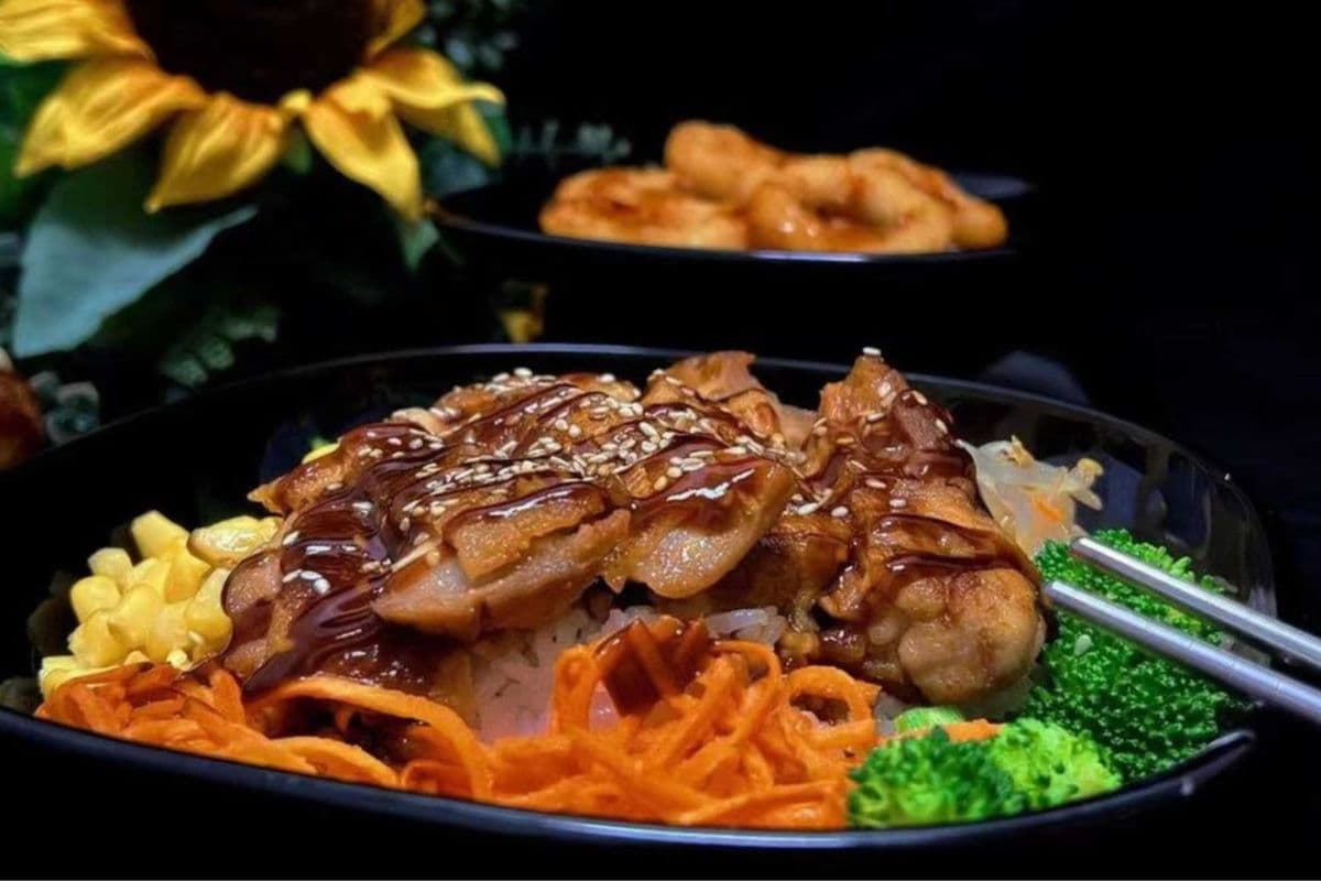 Teriyaki Chicken Rice Bowl / 鸡肉饭