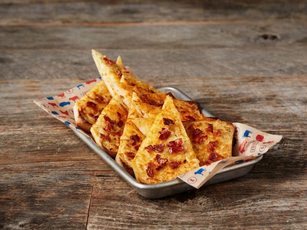 Roadhouse Bacon Garlic Cheese Toast