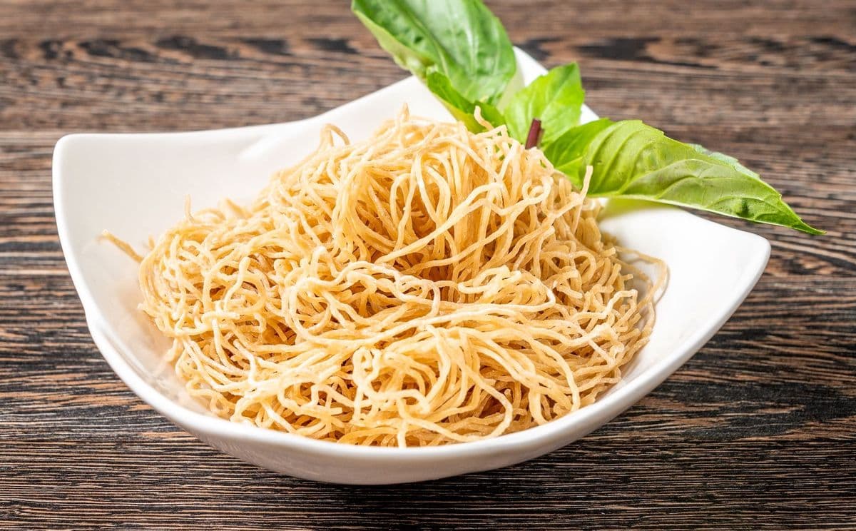 D3. Egg Noodles - OO